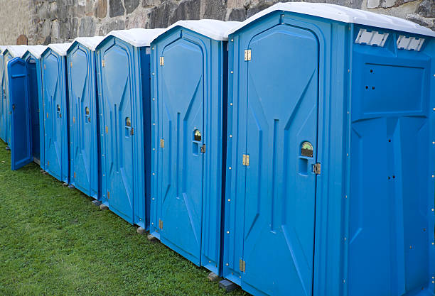 Types of Portable Toilets We Offer in St Cloud, FL